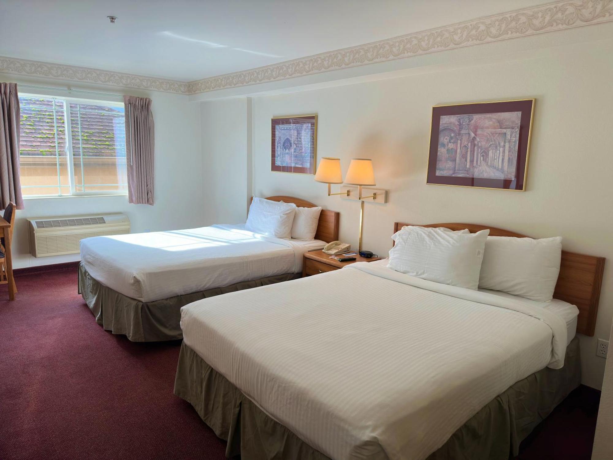 Peppermill Empress Inn Centralia Extérieur photo