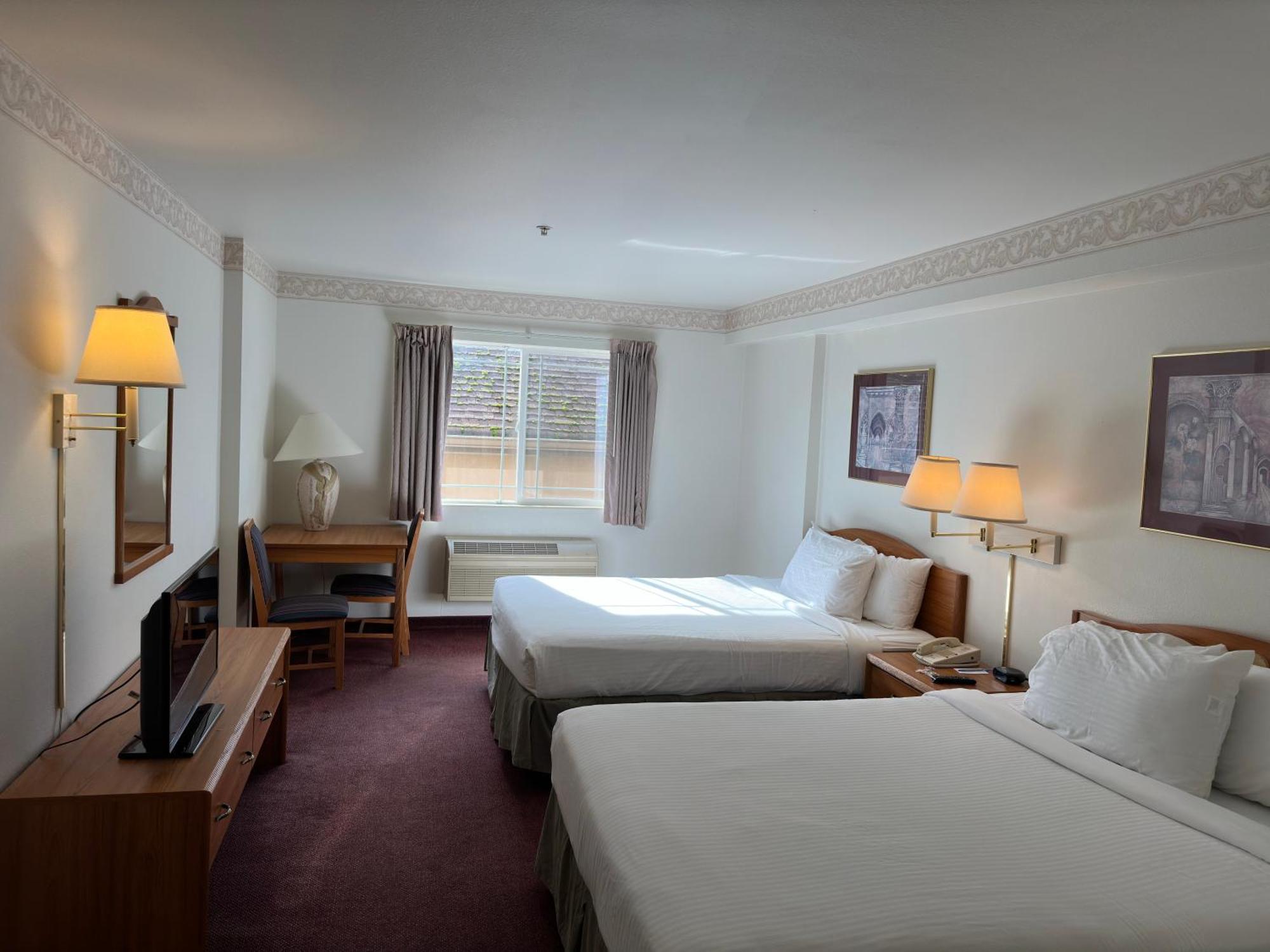 Peppermill Empress Inn Centralia Extérieur photo